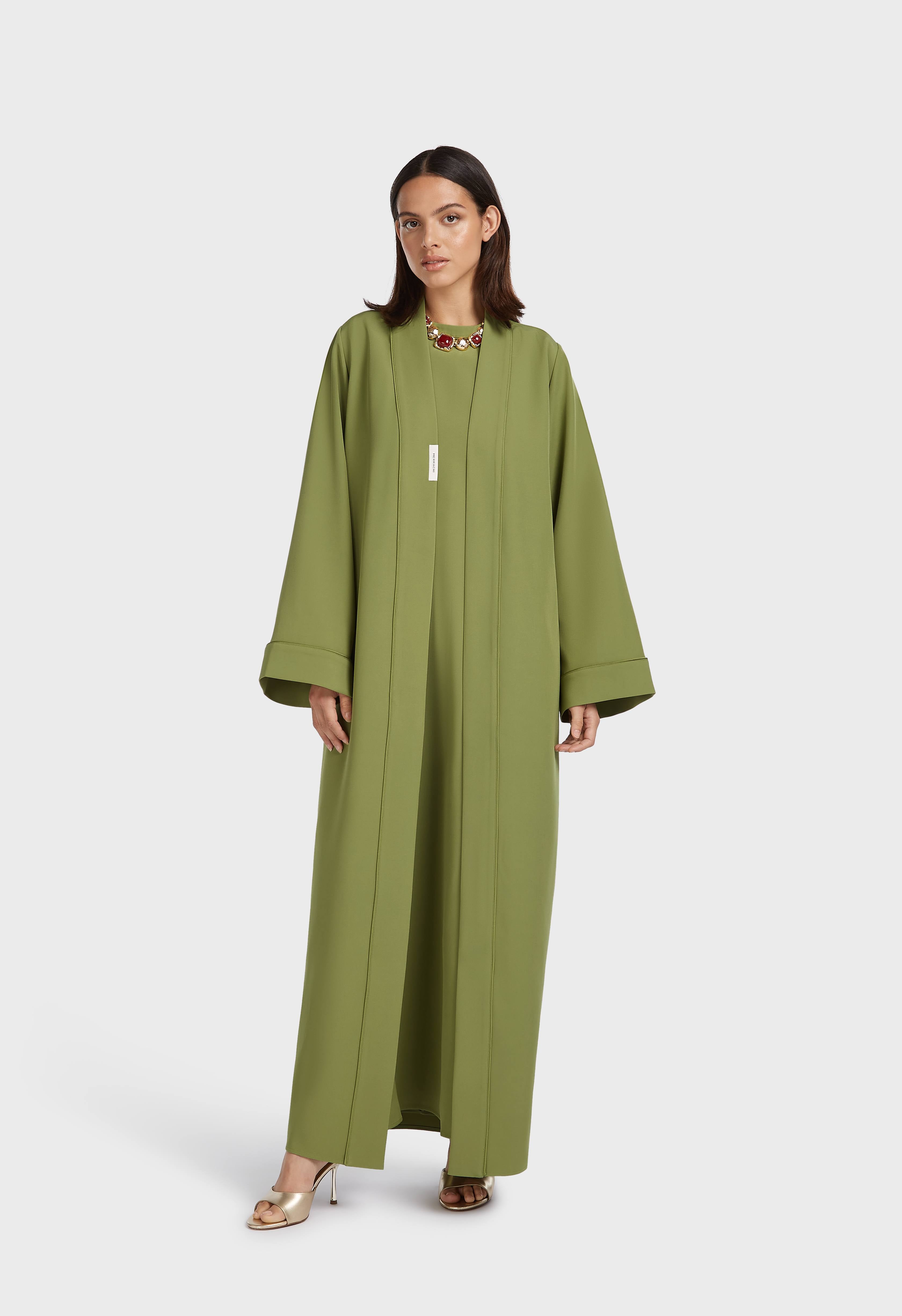 Essential Abaya Short | Leaf