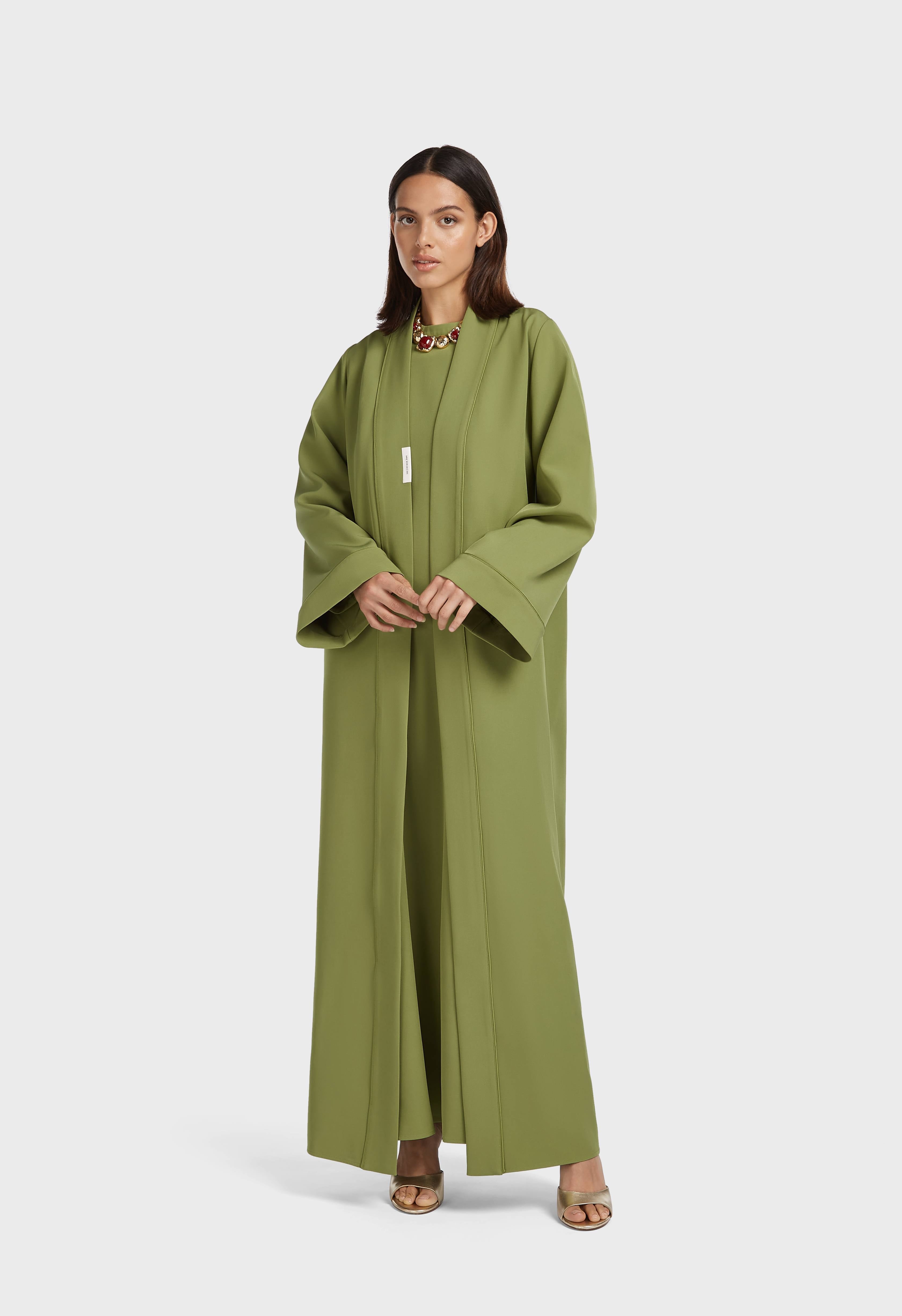 Essential Abaya Short | Leaf