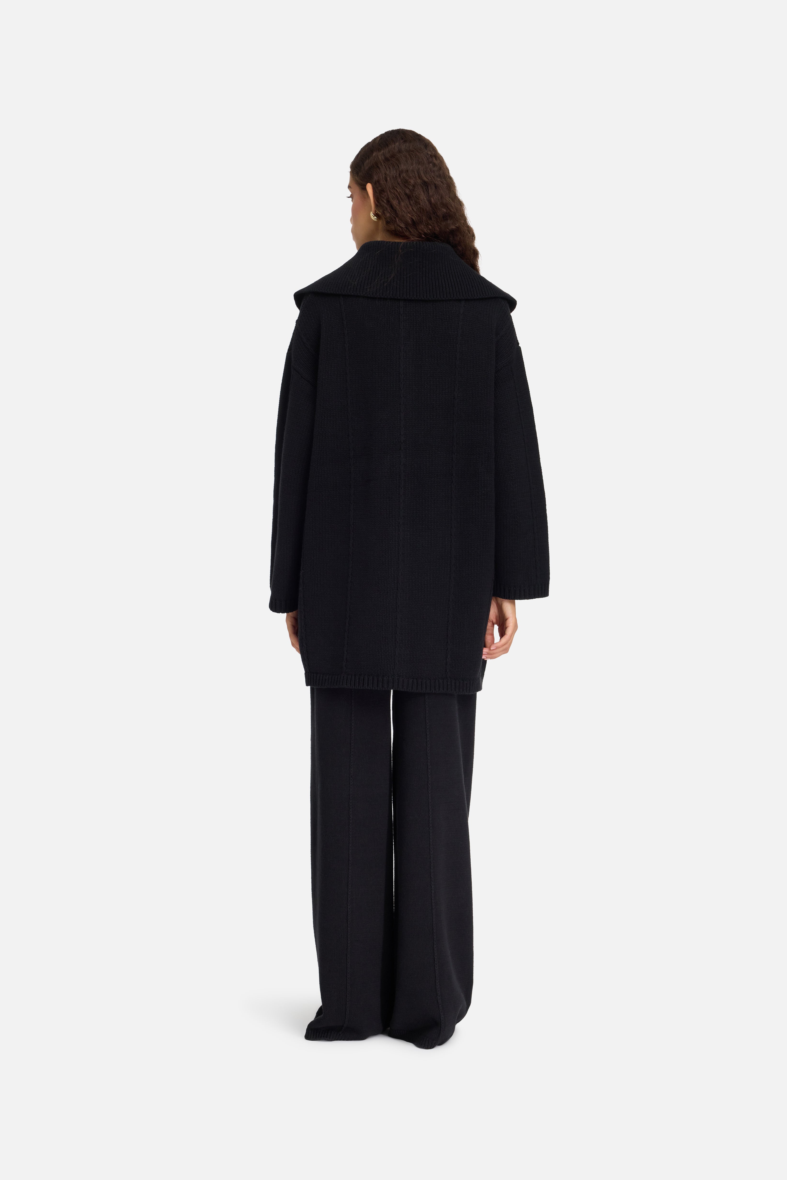 Knitted Collar Cardigan | Black