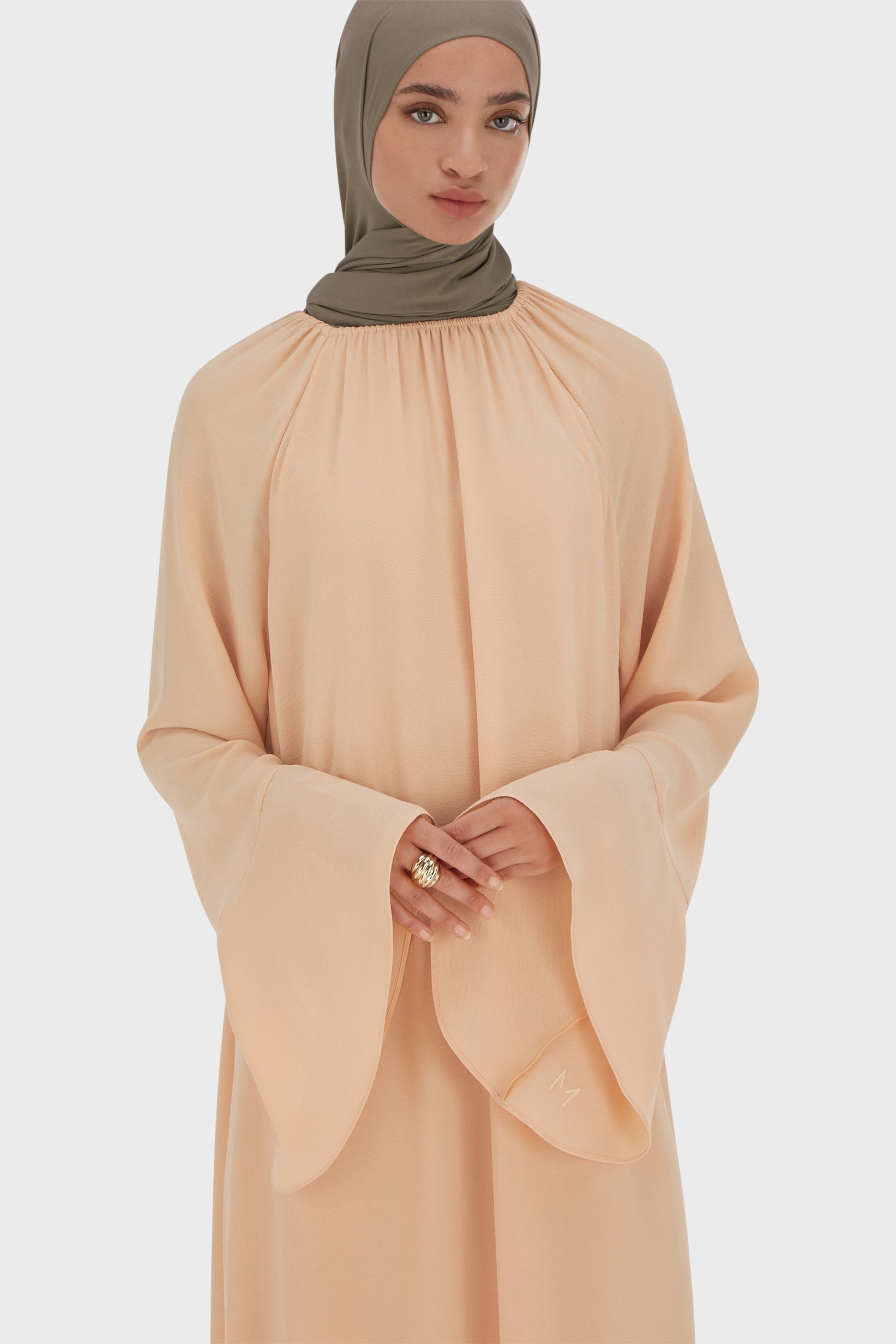 Crepe Dress | Beige Rose