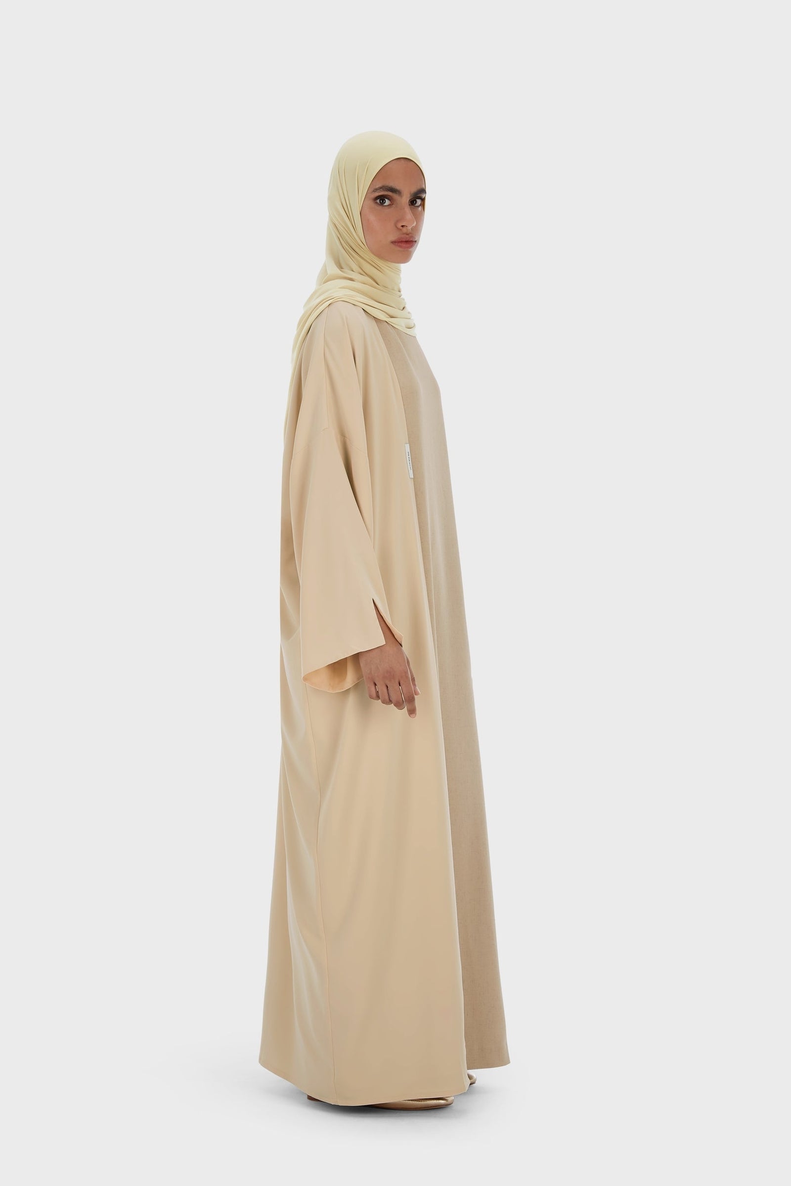 Sleeveless Dress | White Pepper